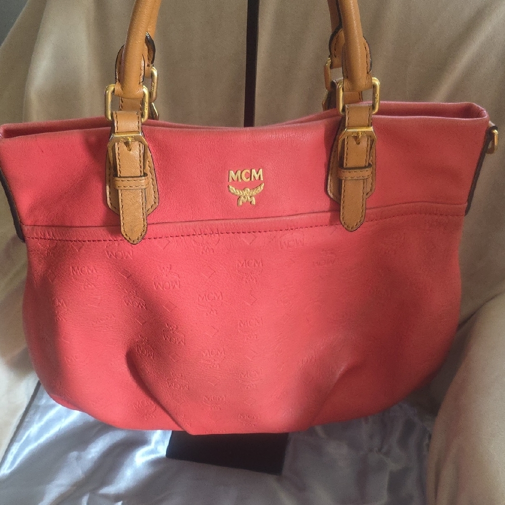 MCM Coral Shoulder Bag with Gold Hardware